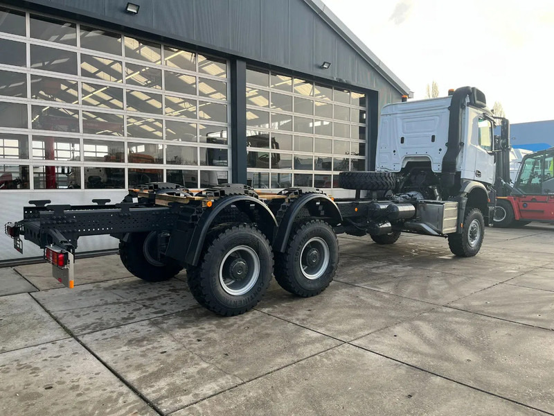 Mercedes-Benz Arocs 3340 A 6x6 Chassis cabin - Fahrgestell LKW: das Bild 5 Mercedes-Benz Arocs 3340 A 6x6 Chassis cabin - Fahrgestell LKW: das Bild 5