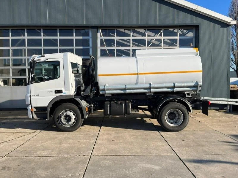 Mercedes-Benz Atego 1418 4x2 Fuel Tank Truck - Tankwagen: das Bild 2 Mercedes-Benz Atego 1418 4x2 Fuel Tank Truck - Tankwagen: das Bild 2