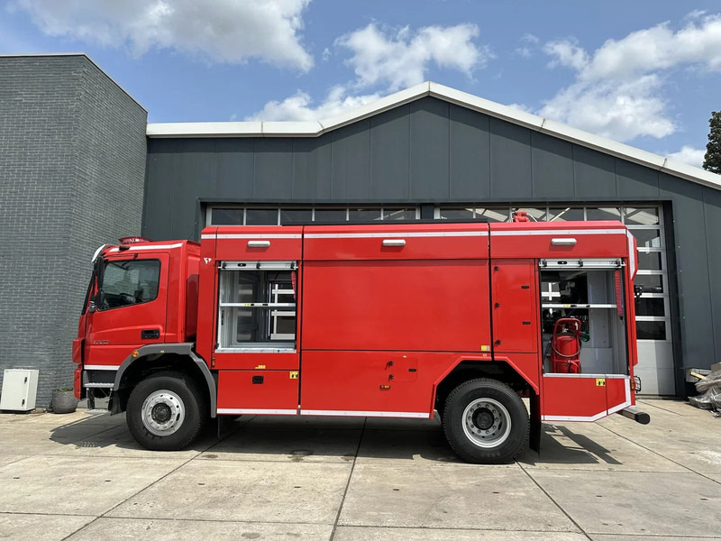 Mercedes-Benz Atego 1725 4×4 Fire Fighting Truck - Feuerwehrfahrzeug: das Bild 3 Mercedes-Benz Atego 1725 4×4 Fire Fighting Truck - Feuerwehrfahrzeug: das Bild 3