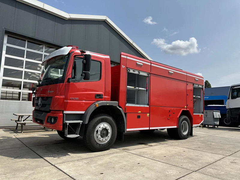 Mercedes-Benz Atego 1725 4×4 Fire Fighting Truck - Feuerwehrfahrzeug: das Bild 2 Mercedes-Benz Atego 1725 4×4 Fire Fighting Truck - Feuerwehrfahrzeug: das Bild 2