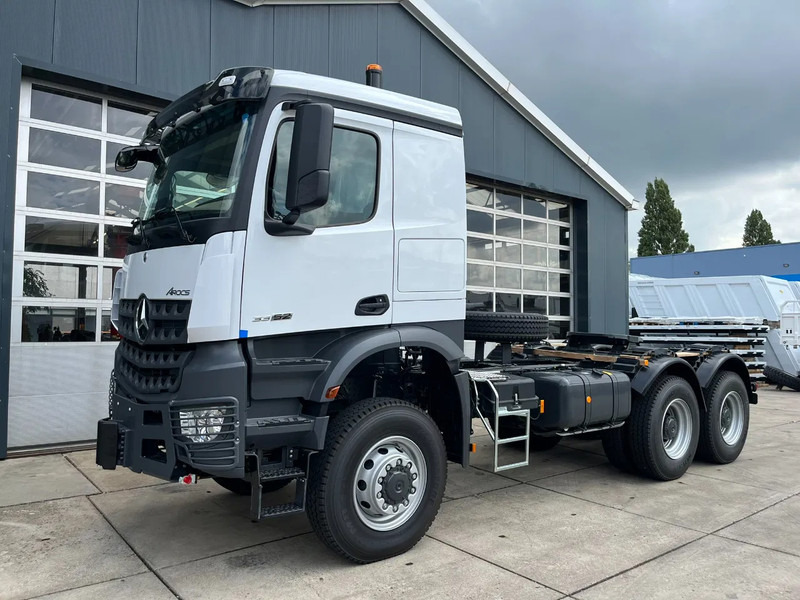 Mercedes-Benz Arocs 4058 AS 6x6 Tractor Head 180T Push Pull (Pre order) - Sattelzugmaschine: das Bild 1 Mercedes-Benz Arocs 4058 AS 6x6 Tractor Head 180T Push Pull (Pre order) - Sattelzugmaschine: das Bild 1