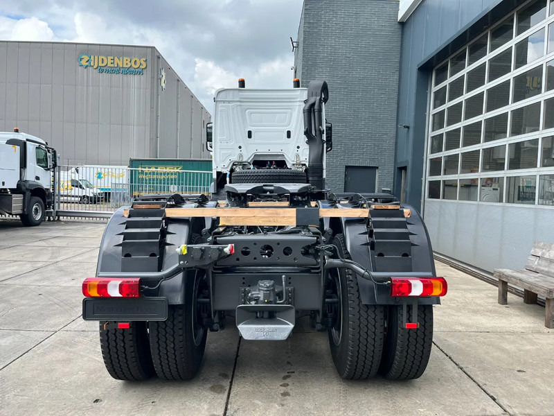 Mercedes-Benz Arocs 4058 AS 6x6 Tractor Head 180T Push Pull (Pre order) - Sattelzugmaschine: das Bild 4 Mercedes-Benz Arocs 4058 AS 6x6 Tractor Head 180T Push Pull (Pre order) - Sattelzugmaschine: das Bild 4