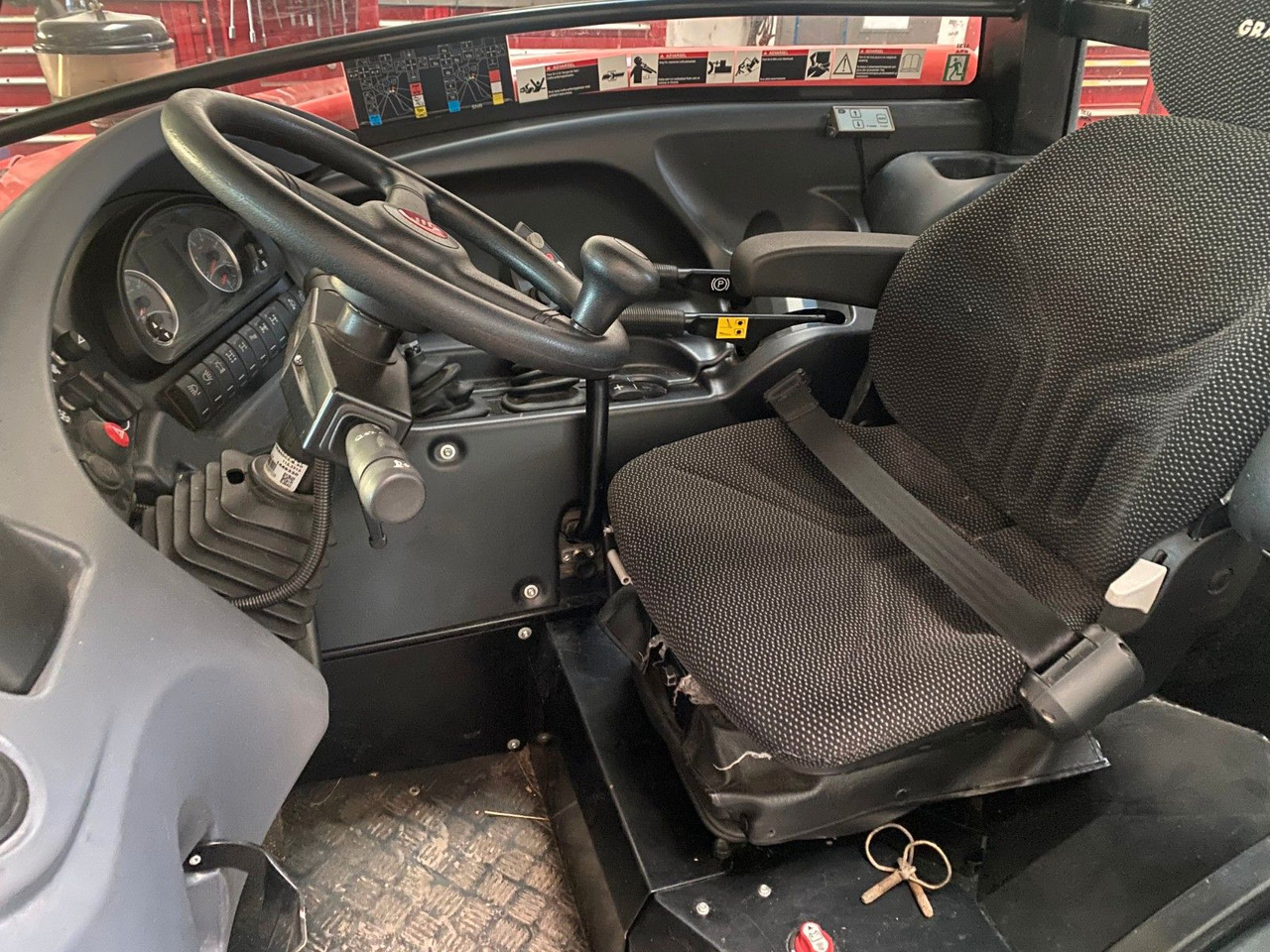 Aebi TT 211 - Traktor: das Bild 5 Aebi TT 211 - Traktor: das Bild 5