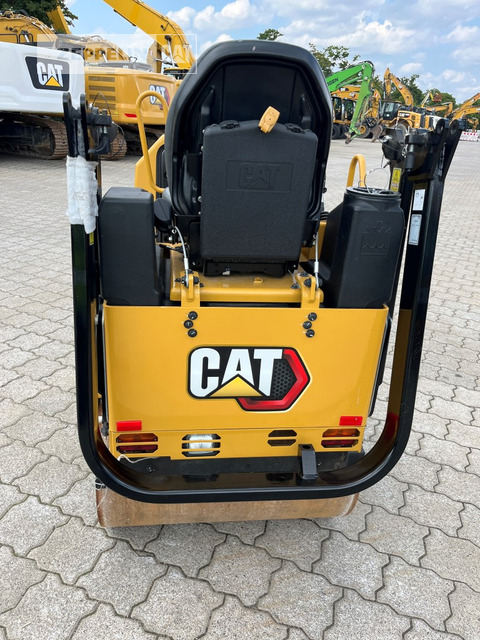 Cat CB1.7 - Andere Technik: das Bild 4 Cat CB1.7 - Andere Technik: das Bild 4