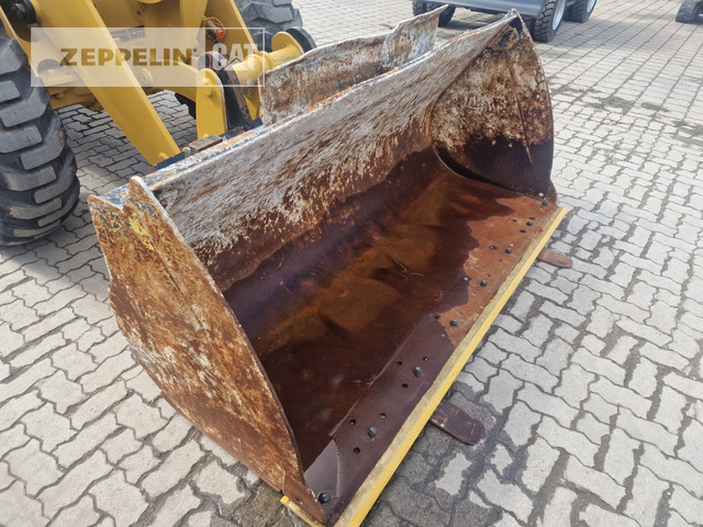 Radlader Cat 918M: das Bild 10