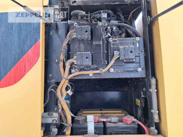 Umschlagbagger Cat MH3022: das Bild 13