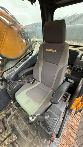 Kettenbagger Hyundai R480LC-9: das Bild 10