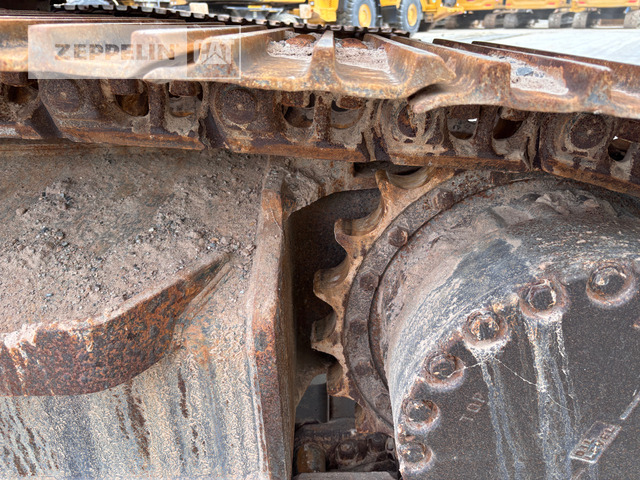 Komatsu HB215LC-2 - Kettenbagger: das Bild 5 Komatsu HB215LC-2 - Kettenbagger: das Bild 5