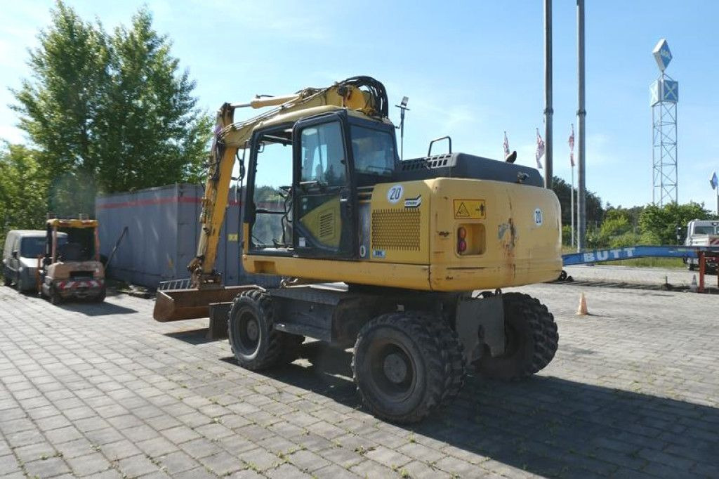 Komatsu Mobilbagger PW140-7 Mobilbagger - Mobilbagger: das Bild 5 Komatsu Mobilbagger PW140-7 Mobilbagger - Mobilbagger: das Bild 5