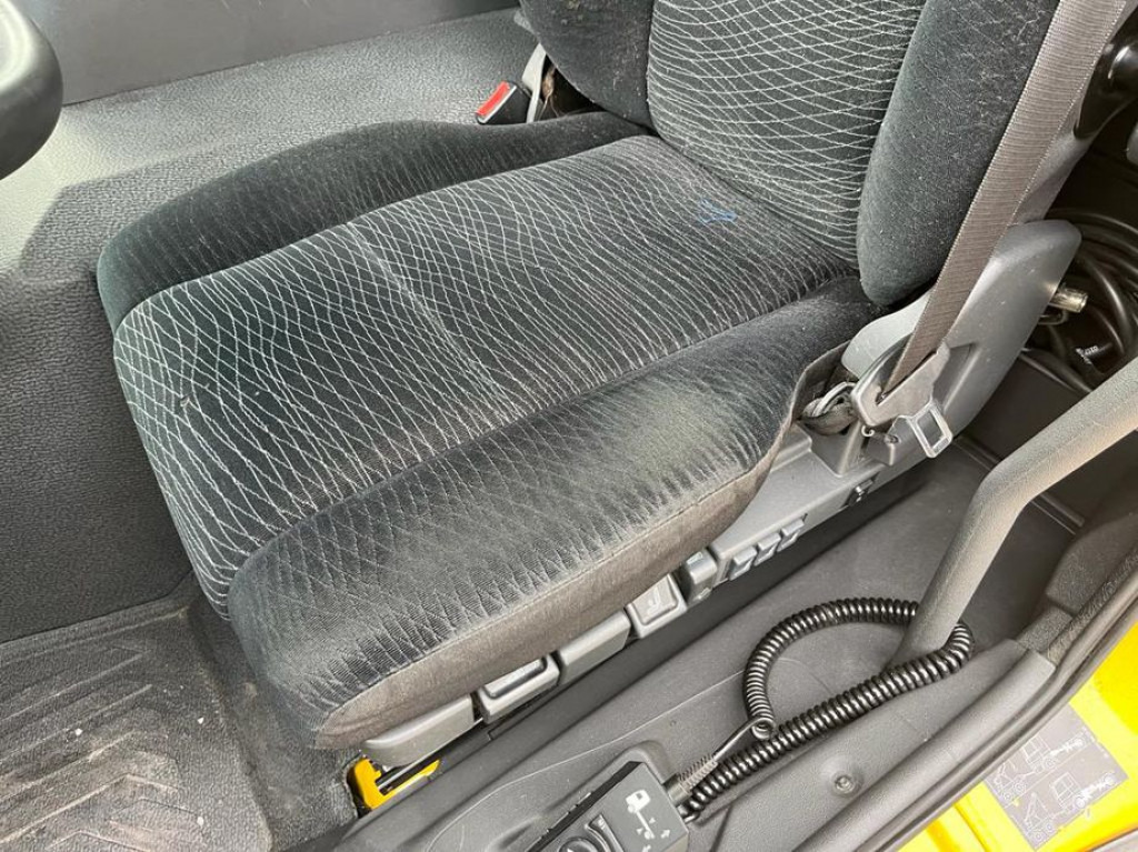 Plane LKW MERCEDES-BENZ Atego 1224 L Pritsche LBW LBW 1.5to: das Bild 9 Plane LKW MERCEDES-BENZ Atego 1224 L Pritsche LBW LBW 1.5to: das Bild 9