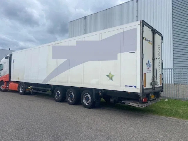 Schmitz Cargobull sko koelvries met carrier vector motor, saf assen disc brakes, 2 x lift , tuv gultig - Kühlkoffer Auflieger: das Bild 3 Schmitz Cargobull sko koelvries met carrier vector motor, saf assen disc brakes, 2 x lift , tuv gultig - Kühlkoffer Auflieger: das Bild 3