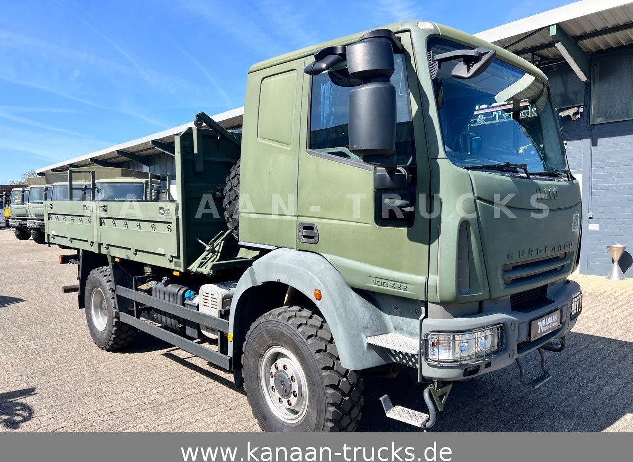 Iveco ML100E22WM-BW 4x4 Miltär Camper Exped 19 TKm - Pritsche LKW: das Bild 2 Iveco ML100E22WM-BW 4x4 Miltär Camper Exped 19 TKm - Pritsche LKW: das Bild 2
