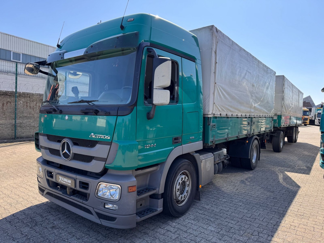 Mercedes-Benz 1844 Actros MP3 3-SeitenKipper Getreide Pritsche - Kipper: das Bild 5 Mercedes-Benz 1844 Actros MP3 3-SeitenKipper Getreide Pritsche - Kipper: das Bild 5