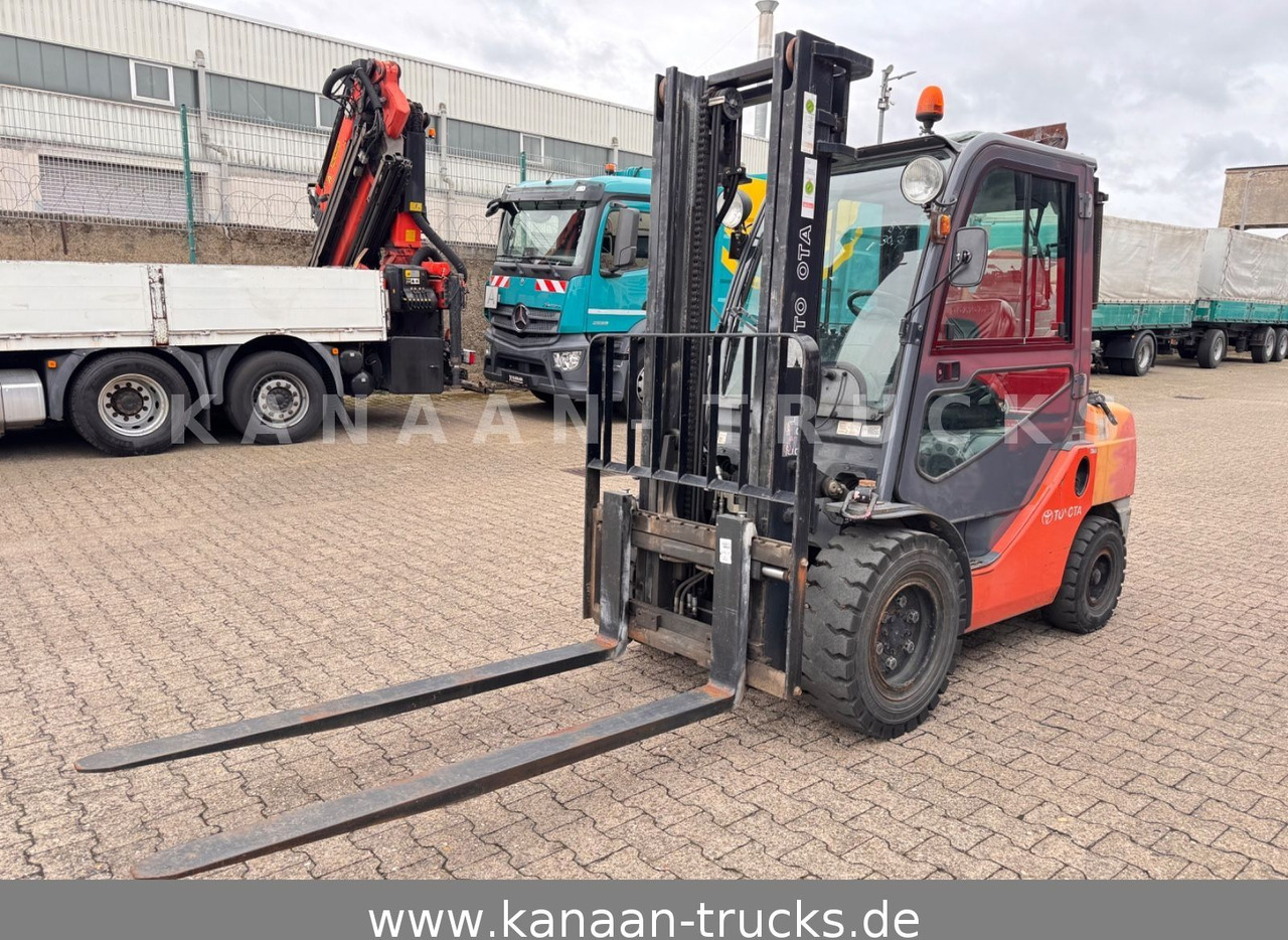 Toyota Tonero 35 Diesel Stapler 3.274h Sideshift - Dieselstapler: das Bild 4 Toyota Tonero 35 Diesel Stapler 3.274h Sideshift - Dieselstapler: das Bild 4