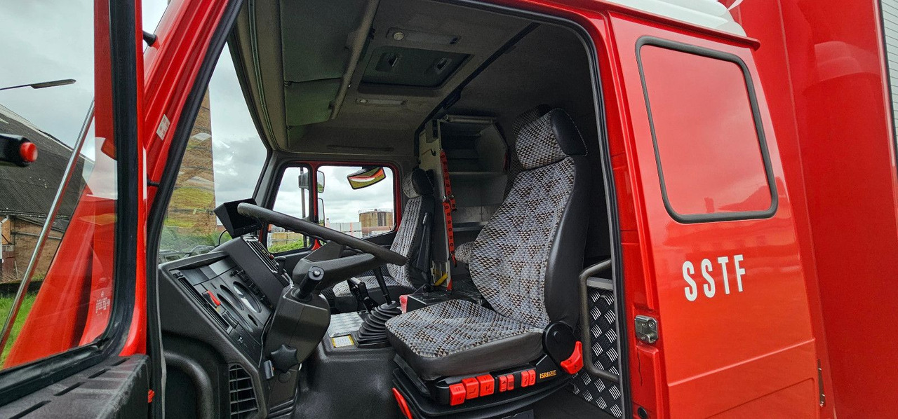 LKW Mercedes-Benz Feuerwehr 4 Sitzer Klima SK1827 V6 Traumzustand: das Bild 14