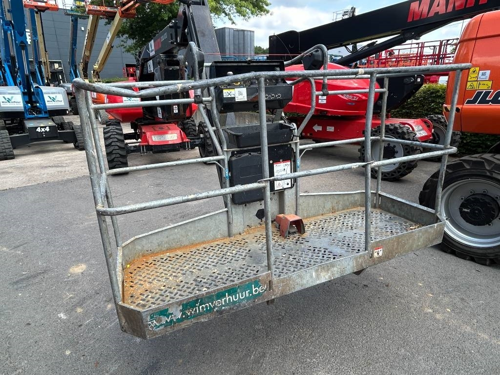 Manitou 200 ATJ RC - Gelenkarmbühne: das Bild 5 Manitou 200 ATJ RC - Gelenkarmbühne: das Bild 5