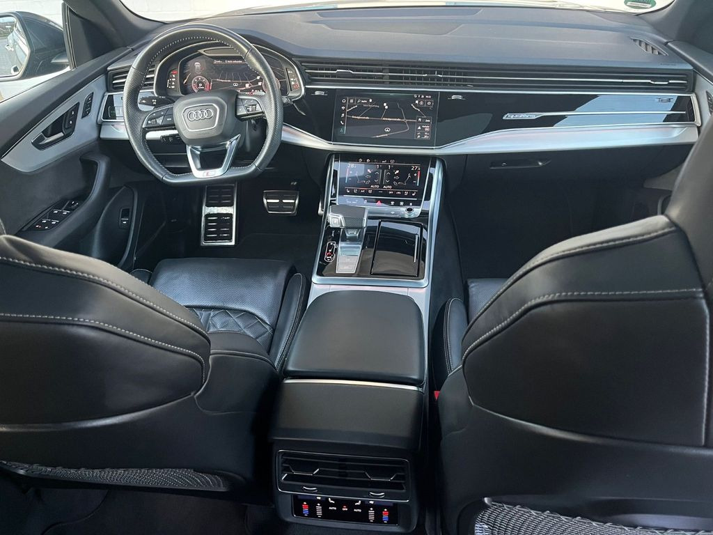 Audi Q8 50 TDI quattro tiptronic 22 Zoll*3xSline*Pano - SUV/ Geländewagen: das Bild 3 Audi Q8 50 TDI quattro tiptronic 22 Zoll*3xSline*Pano - SUV/ Geländewagen: das Bild 3