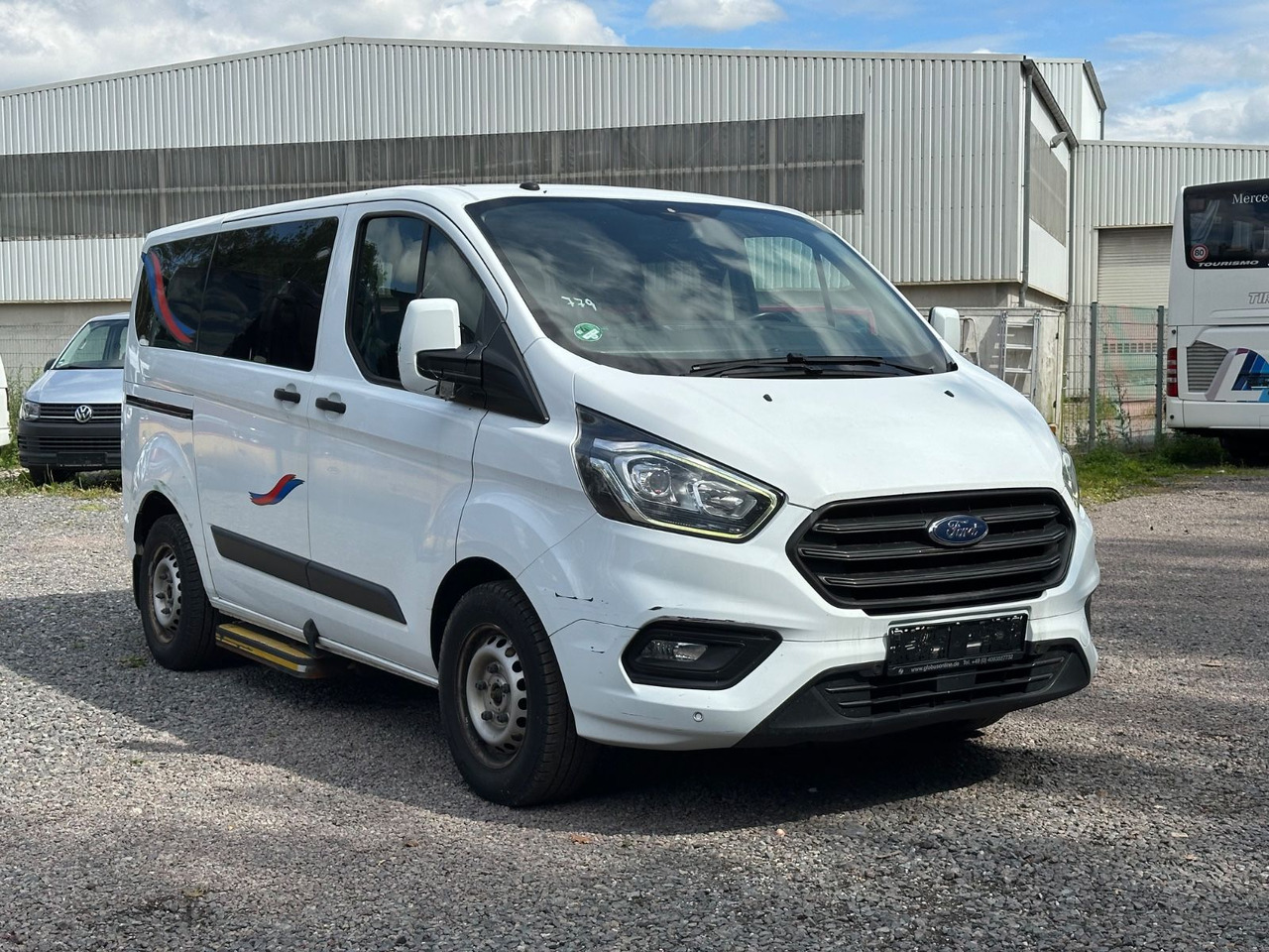 Ford Transit Custom (Klima*Euro 6) - Kleinbus, Personentransporter: das Bild 1 Ford Transit Custom (Klima*Euro 6) - Kleinbus, Personentransporter: das Bild 1