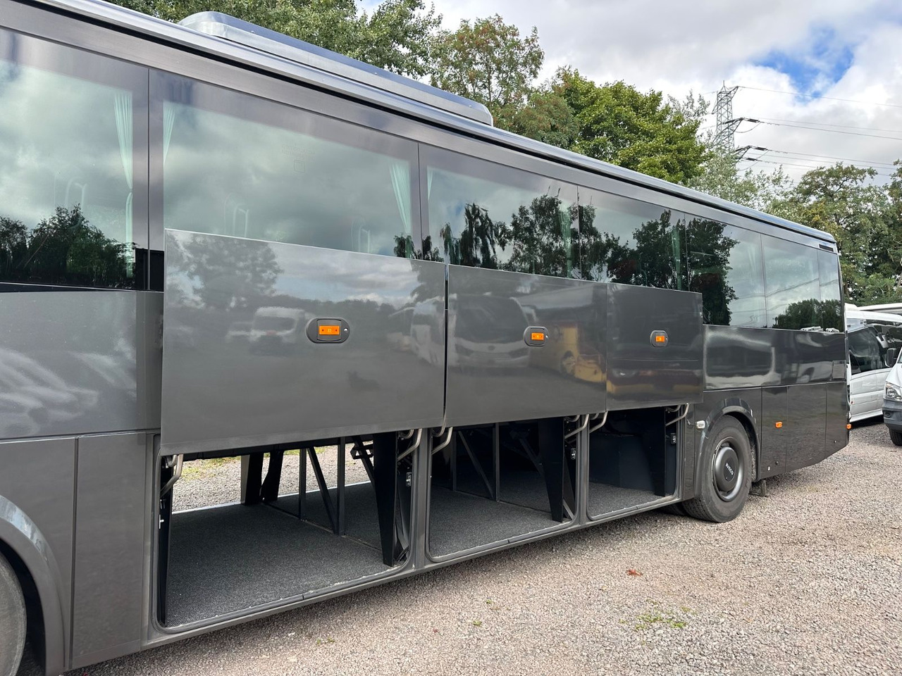 Iveco EVADYS H (55 Sitze*Schalt*176 tKm) - Kleinbus, Personentransporter: das Bild 5 Iveco EVADYS H (55 Sitze*Schalt*176 tKm) - Kleinbus, Personentransporter: das Bild 5