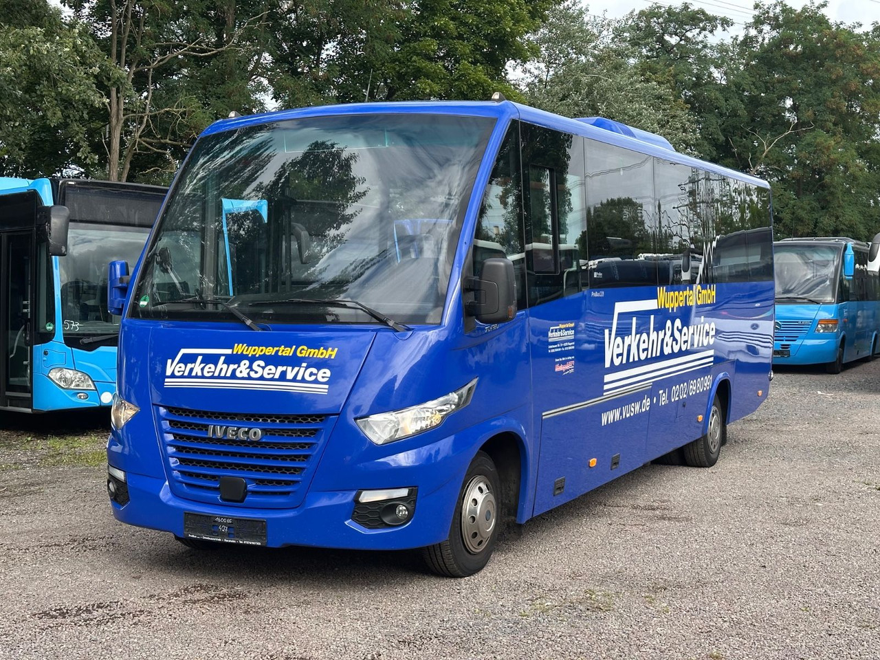 Iveco Rapido 70C18 (wenig Km*7.2t*33 Sitze) Rosero - Kleinbus, Personentransporter: das Bild 2 Iveco Rapido 70C18 (wenig Km*7.2t*33 Sitze) Rosero - Kleinbus, Personentransporter: das Bild 2