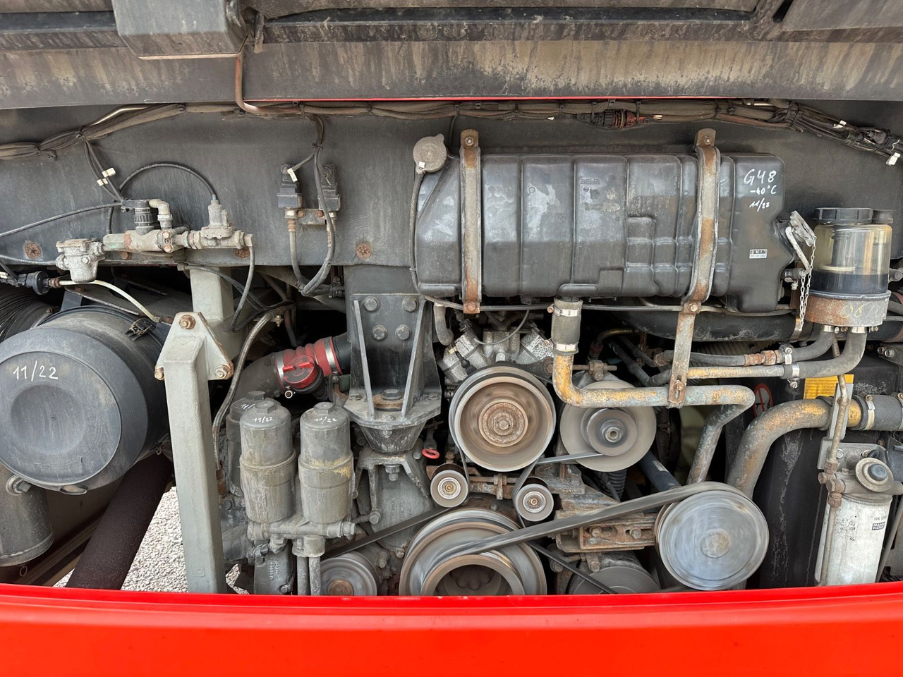 Mercedes-Benz O550 Integro (56 Sitze*Klima*Schalt) - Überlandbus: das Bild 4 Mercedes-Benz O550 Integro (56 Sitze*Klima*Schalt) - Überlandbus: das Bild 4