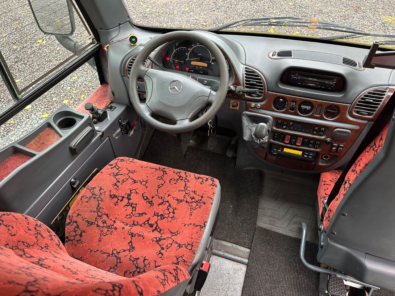 Mercedes-Benz Sprinter XL 616 CDi (DE*Klima*) - Kleinbus, Personentransporter: das Bild 3 Mercedes-Benz Sprinter XL 616 CDi (DE*Klima*) - Kleinbus, Personentransporter: das Bild 3