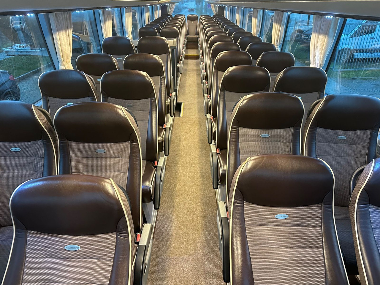 Neoplan P15 Cityliner Toterwinken Assist*EEV*57Sitze - Reisebus: das Bild 5 Neoplan P15 Cityliner Toterwinken Assist*EEV*57Sitze - Reisebus: das Bild 5