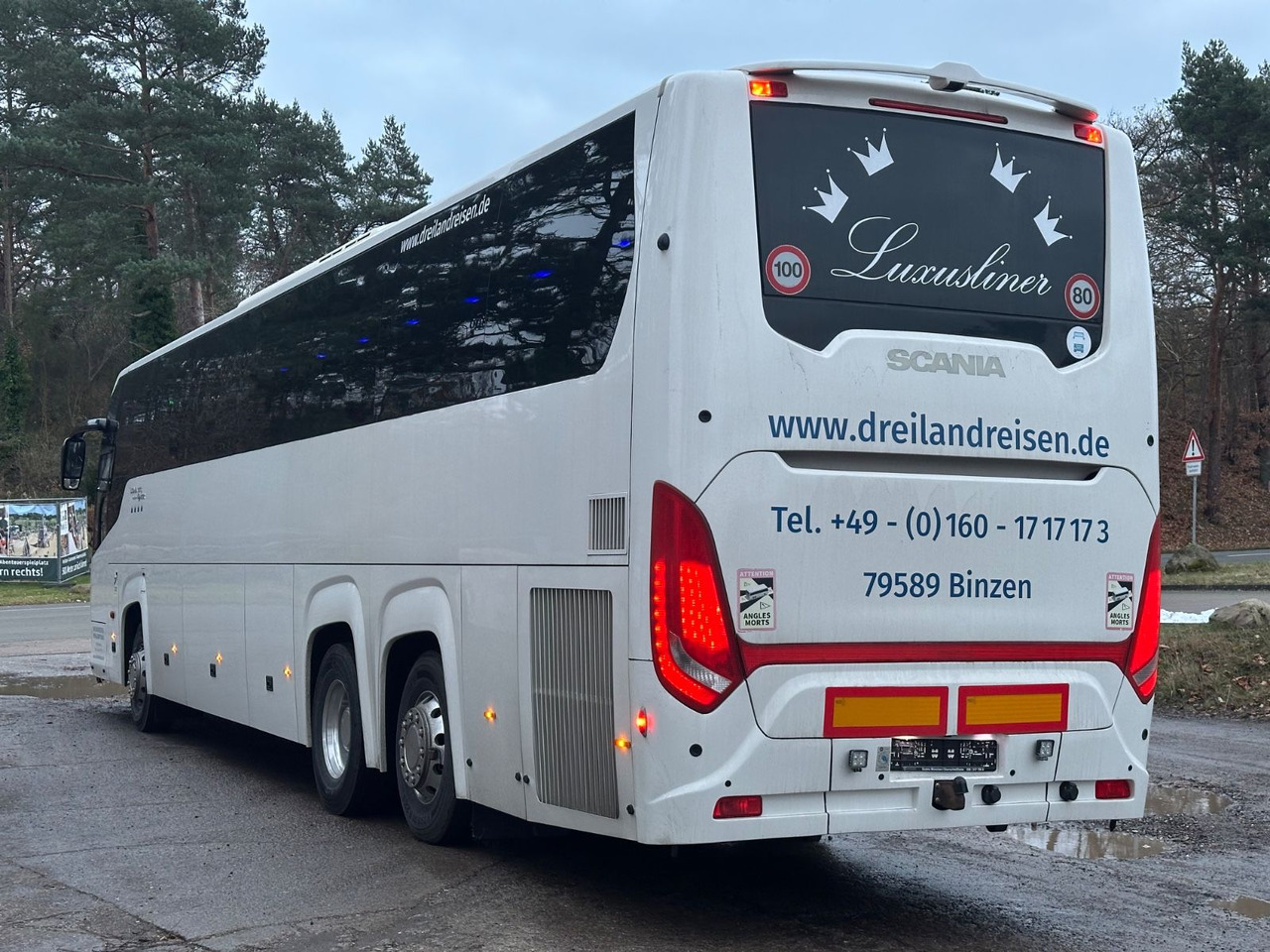 Scania Touring HD Higer 6X2 (86 tKm*59 Sitze) - Reisebus: das Bild 2 Scania Touring HD Higer 6X2 (86 tKm*59 Sitze) - Reisebus: das Bild 2