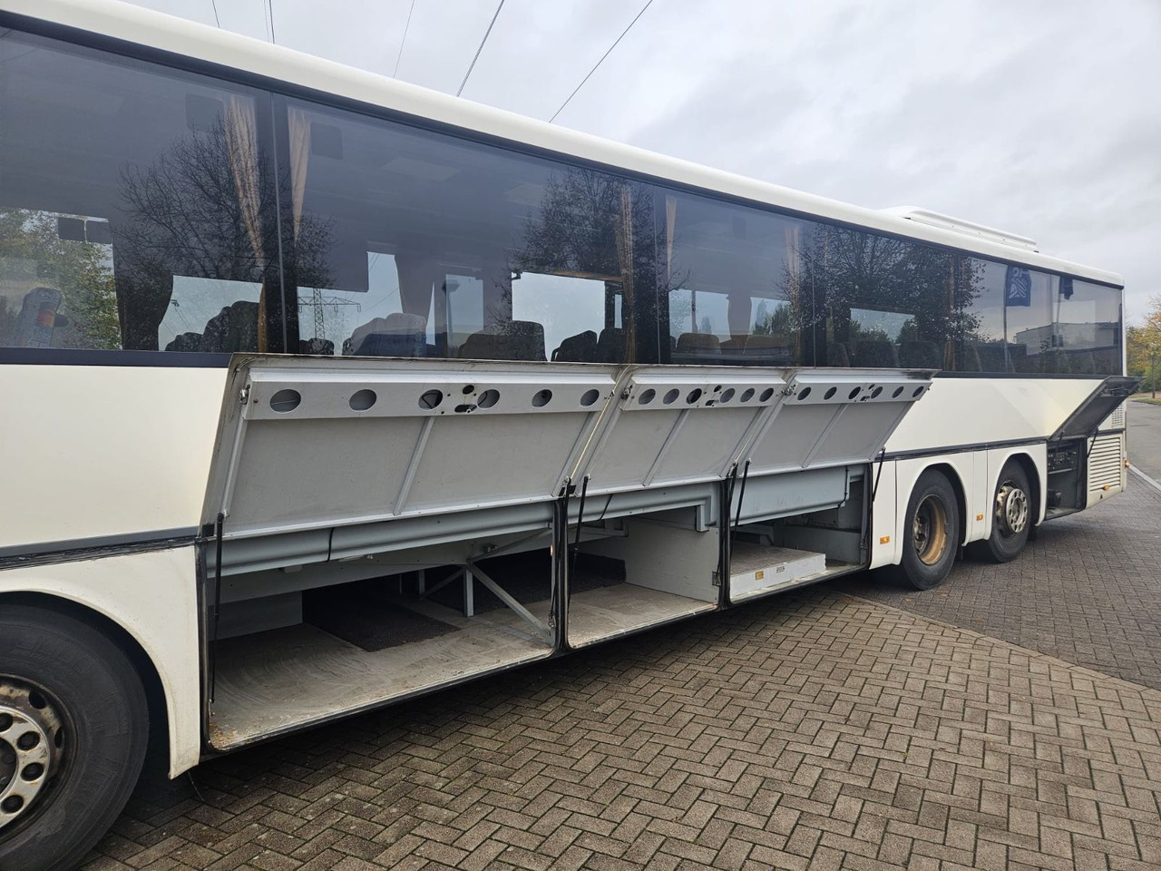 Setra S 317 UL (66 Sitze*Schalt*TOP) - Überlandbus: das Bild 4 Setra S 317 UL (66 Sitze*Schalt*TOP) - Überlandbus: das Bild 4