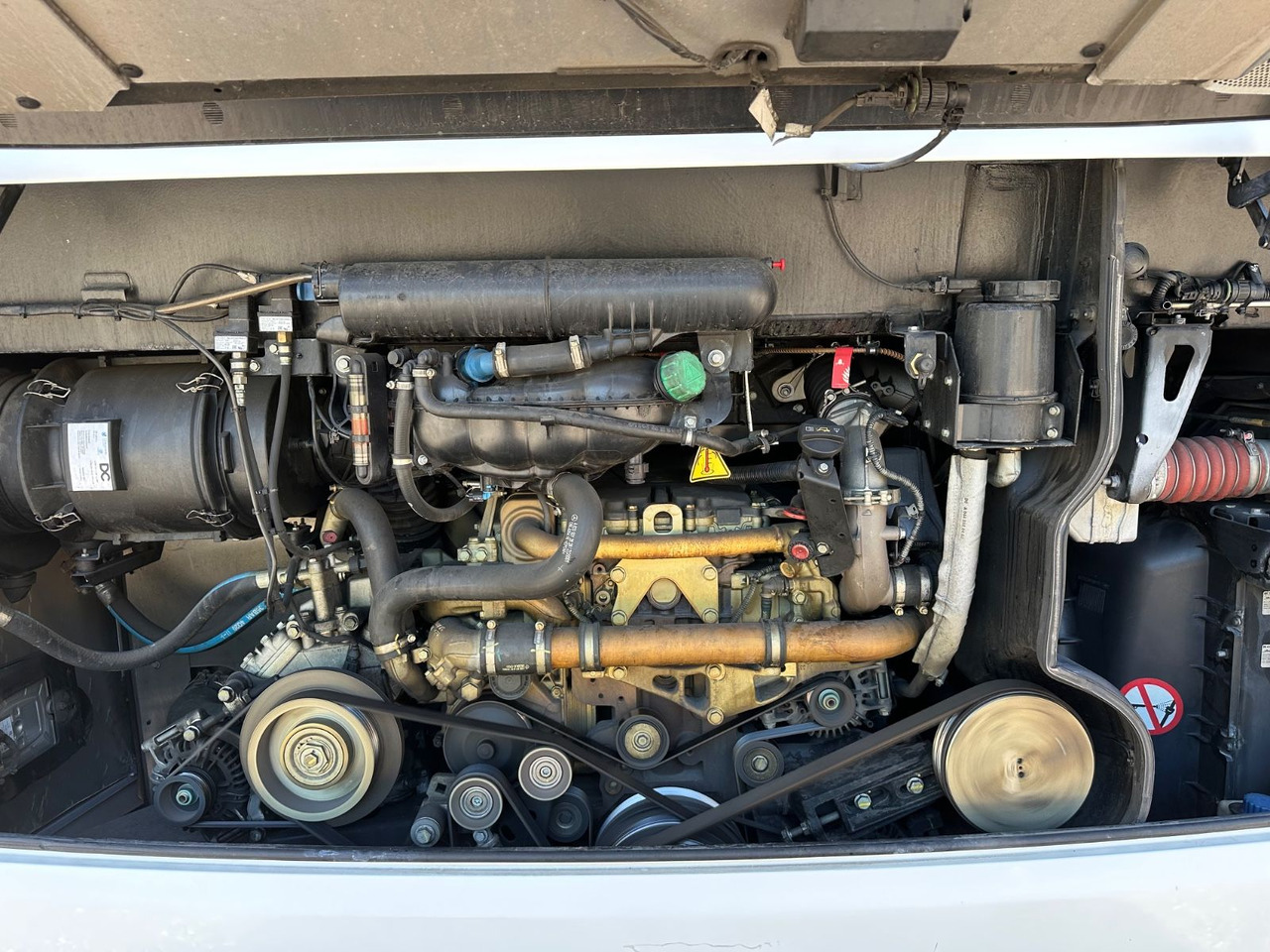 Setra S 415 LE Business (374 tKm*TOP) - Linienbus: das Bild 4 Setra S 415 LE Business (374 tKm*TOP) - Linienbus: das Bild 4