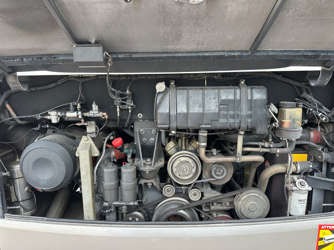 Setra S 415 UL GT (Motor neu*TOP) - Überlandbus: das Bild 4 Setra S 415 UL GT (Motor neu*TOP) - Überlandbus: das Bild 4