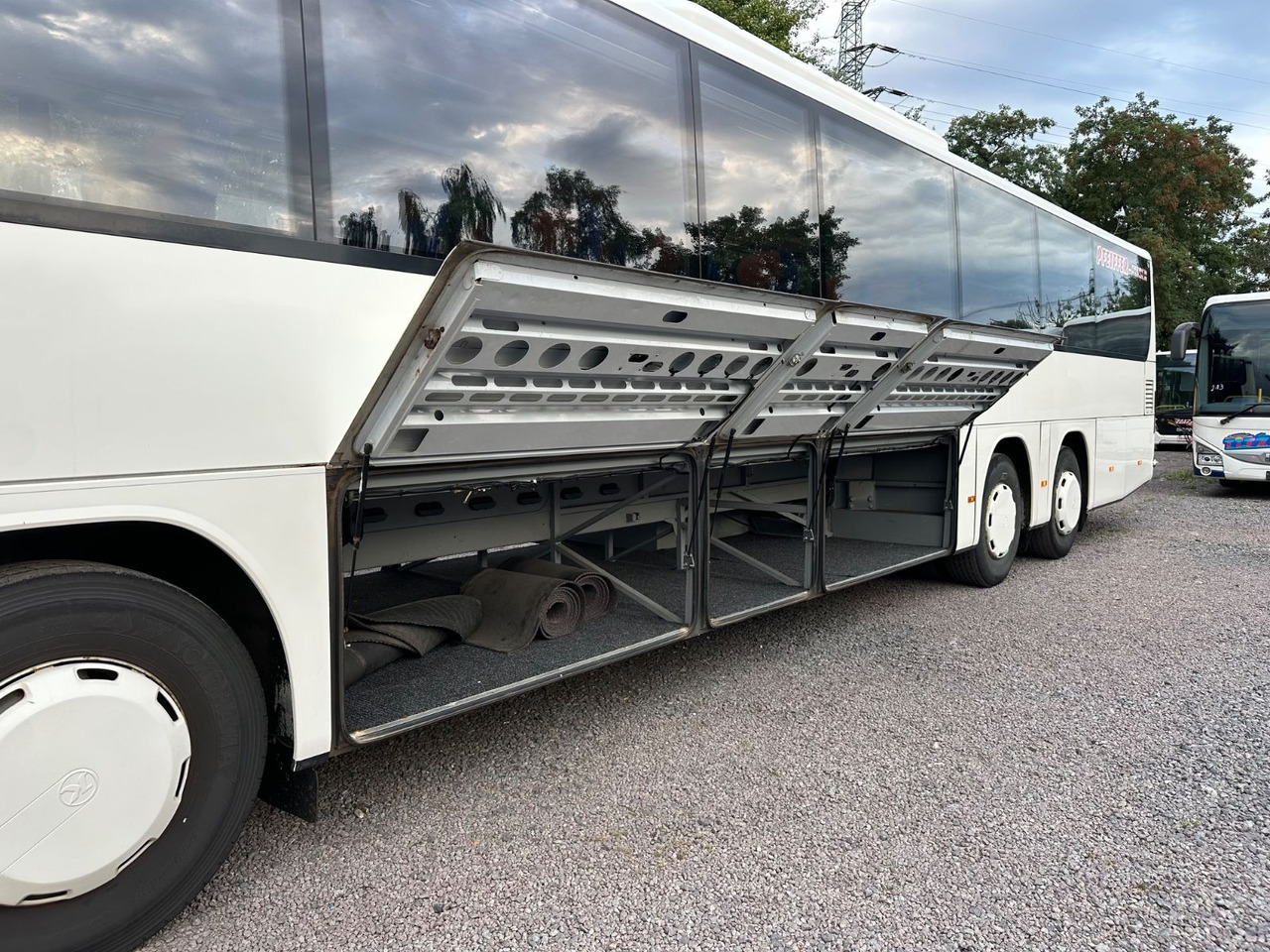 Setra S 417 UL-GT (64 SchlafSitze*Klima*Euro 5) - Überlandbus: das Bild 4 Setra S 417 UL-GT (64 SchlafSitze*Klima*Euro 5) - Überlandbus: das Bild 4