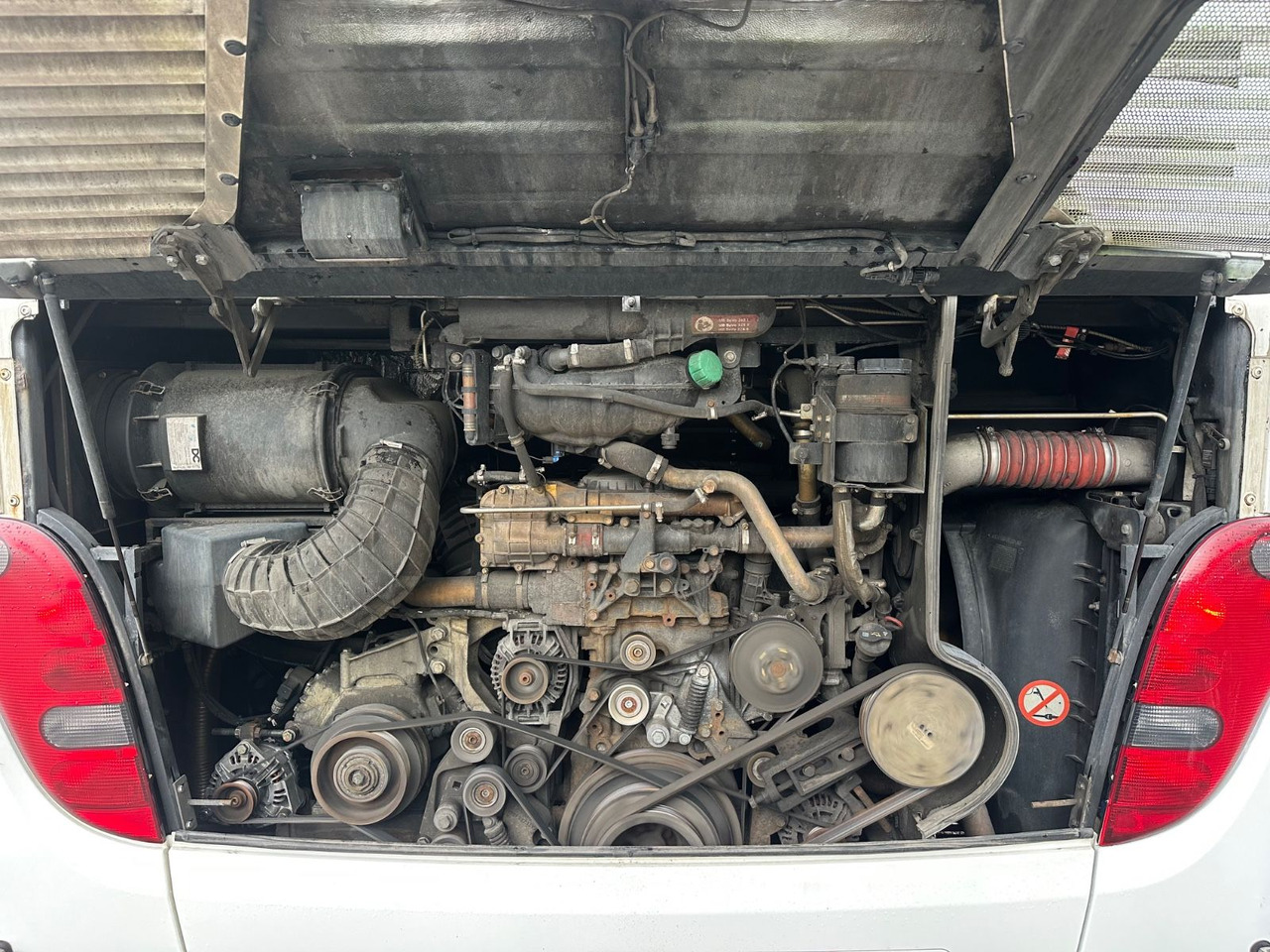 Setra S 431 DT (81 Sitze*TOP) - Doppeldeckerbus: das Bild 4 Setra S 431 DT (81 Sitze*TOP) - Doppeldeckerbus: das Bild 4