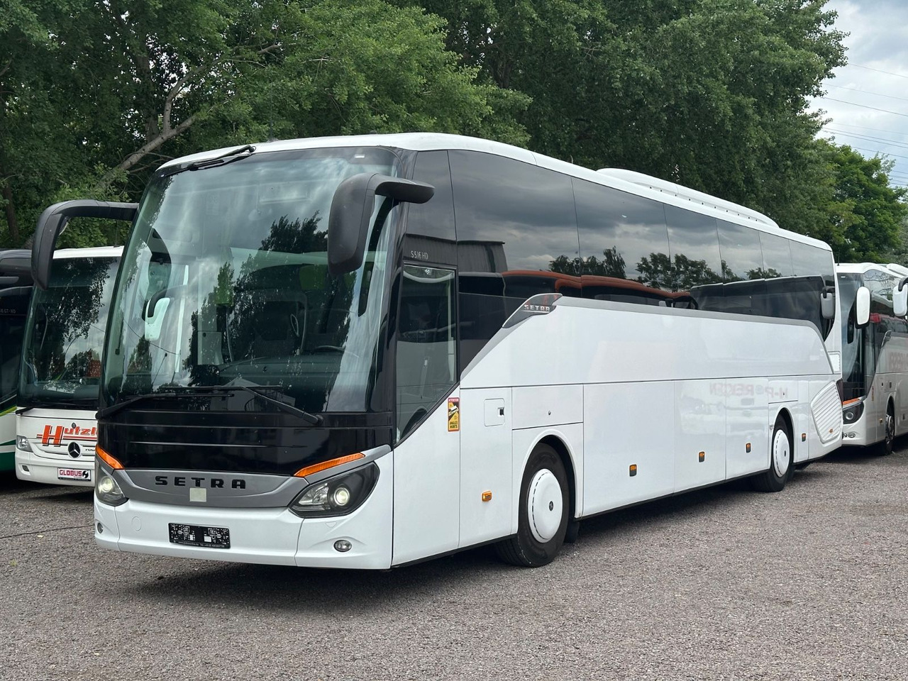 Setra S 516 HD/2A (54 Sitze*DE-Bus) - Reisebus: das Bild 2 Setra S 516 HD/2A (54 Sitze*DE-Bus) - Reisebus: das Bild 2