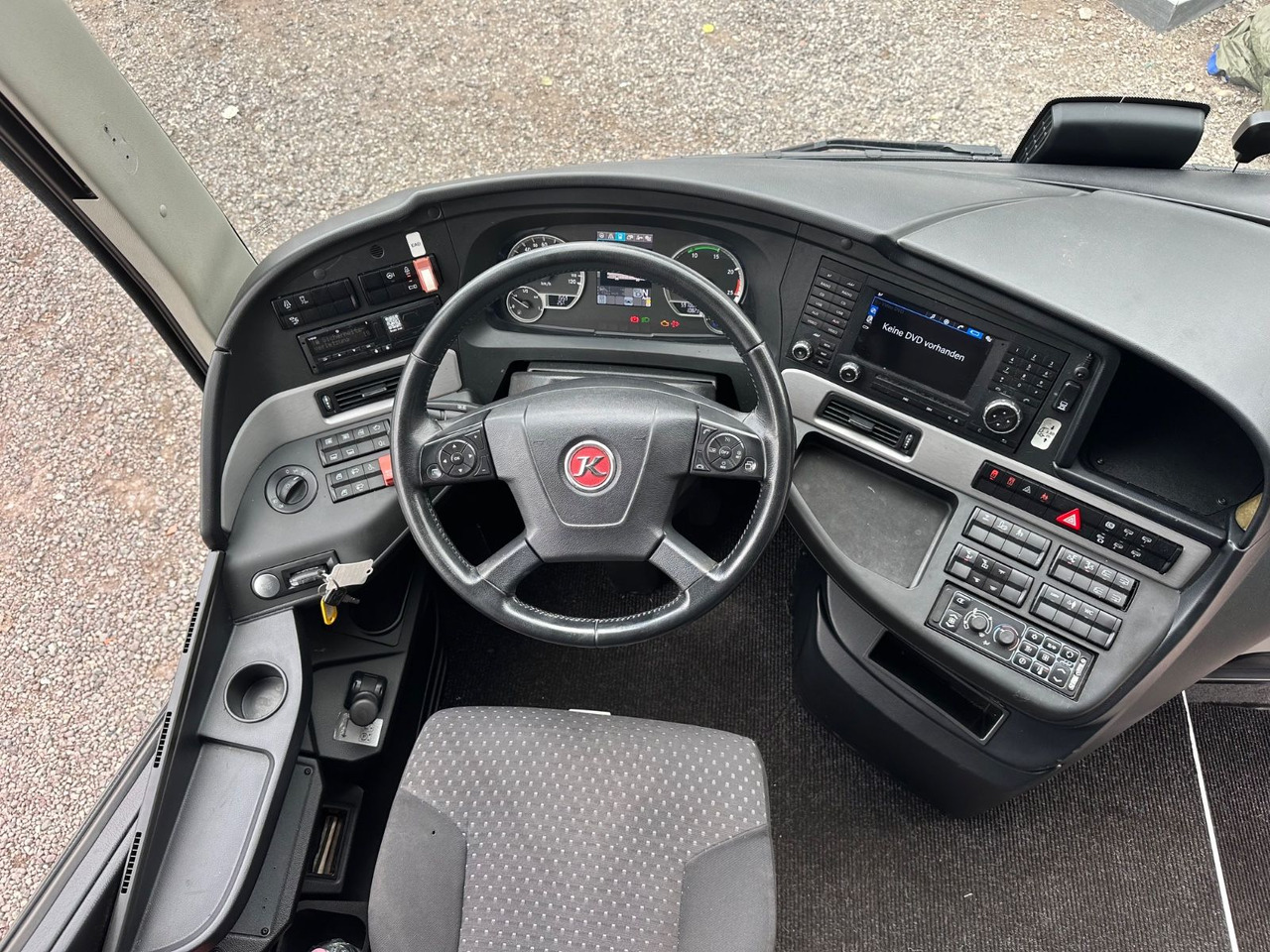 Reisebus Setra S 516 HD/2A  (54 Sitze*DE-Bus): das Bild 17