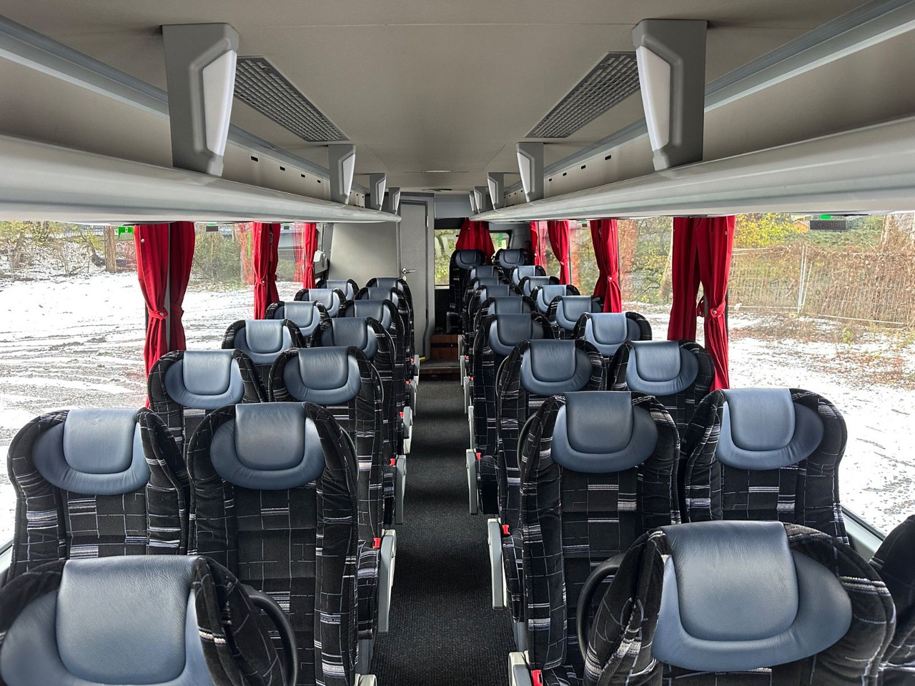 Temsa MD9 (236 t.Km*34 Sitze) - Kleinbus, Personentransporter: das Bild 5 Temsa MD9 (236 t.Km*34 Sitze) - Kleinbus, Personentransporter: das Bild 5