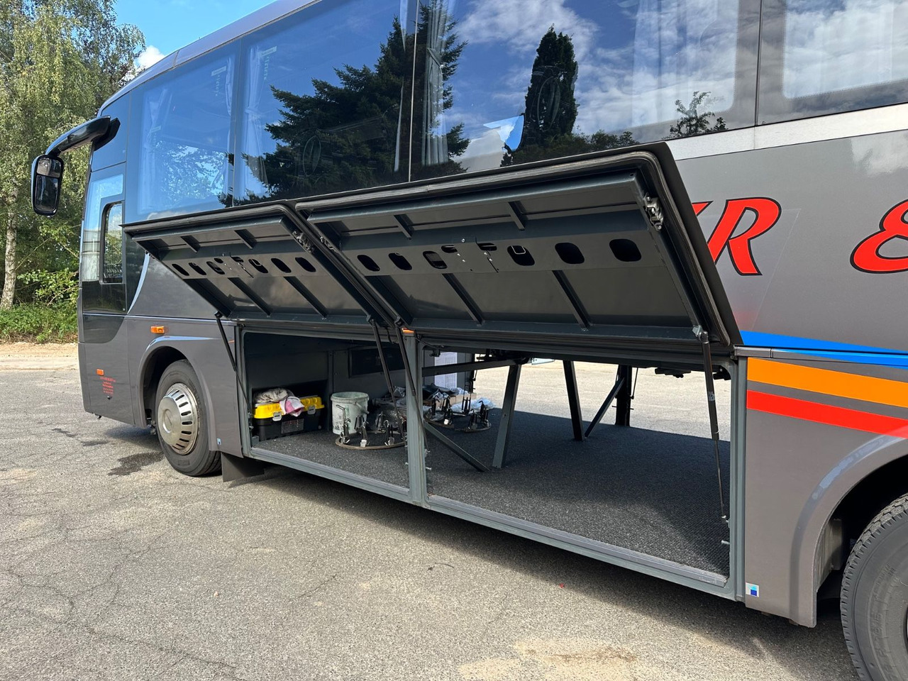 Temsa MD9 (wenig Km*WC*DE) O350-K / Tourino - Kleinbus, Personentransporter: das Bild 4 Temsa MD9 (wenig Km*WC*DE) O350-K / Tourino - Kleinbus, Personentransporter: das Bild 4